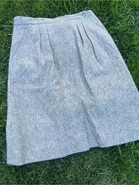 Vintage Gray Wool Blend Pencil Skirt - Classic Tailored Style